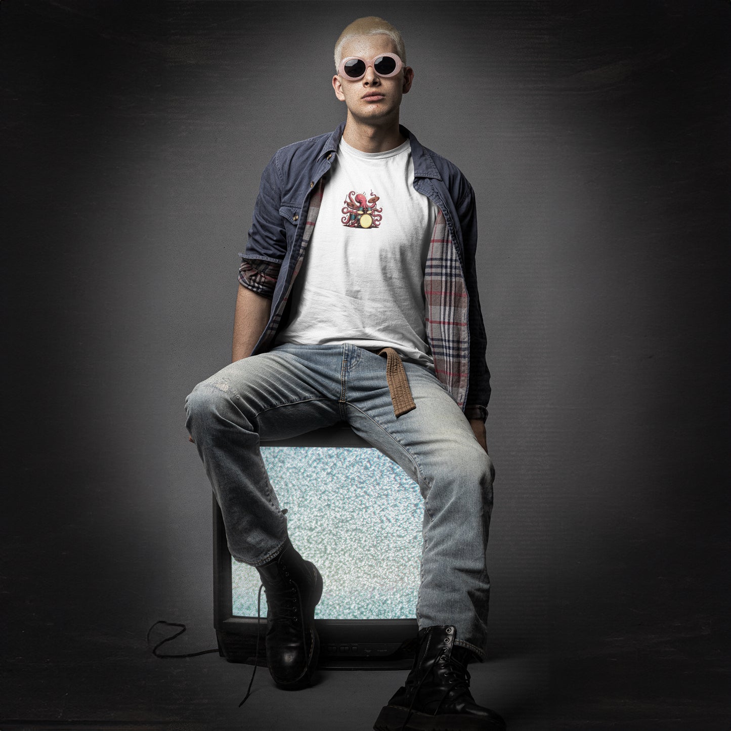 octavarium-multi-color-round-neck-t-shirt