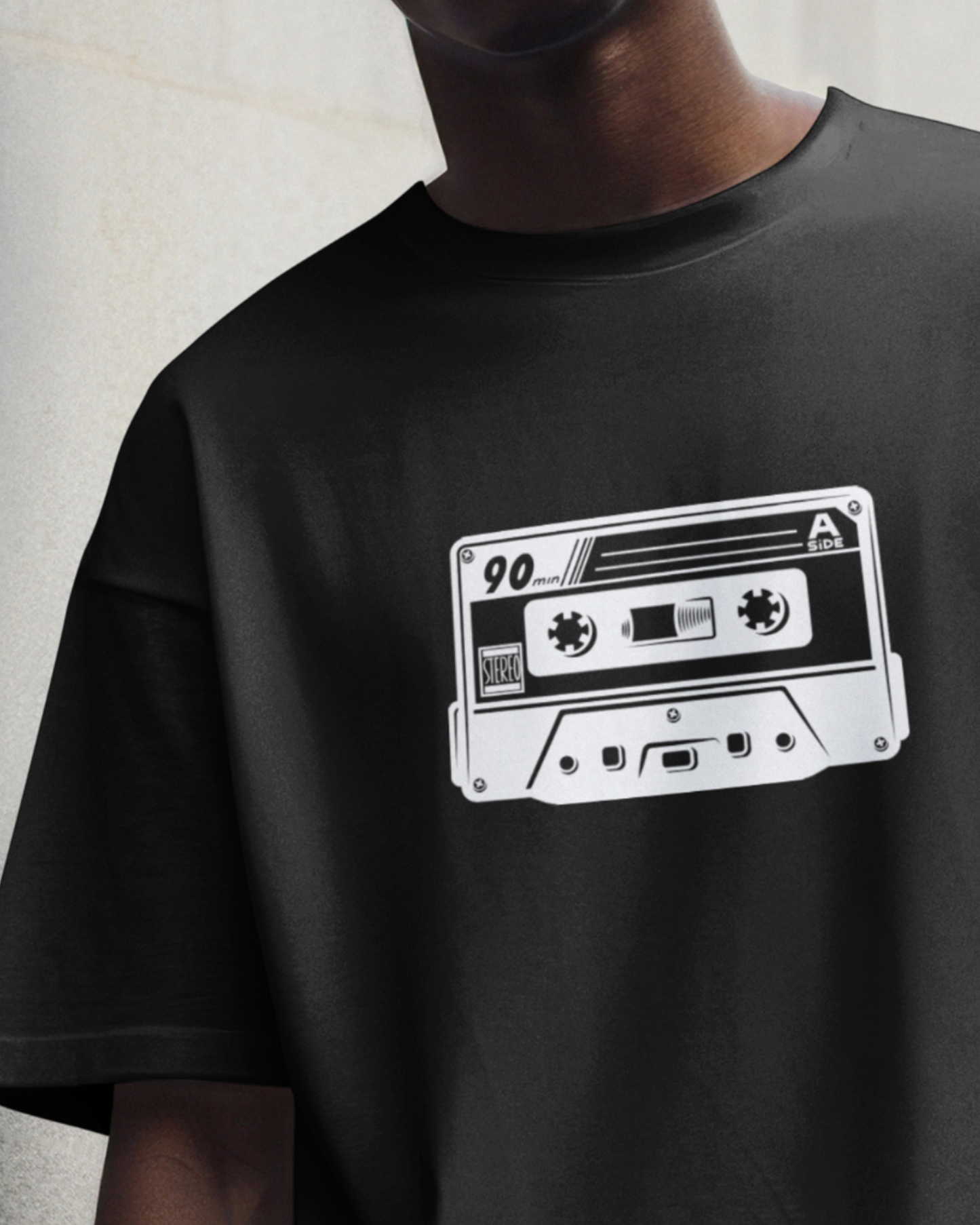 RETRO: BLACK OVERSIZED T-SHIRT FOR MEN