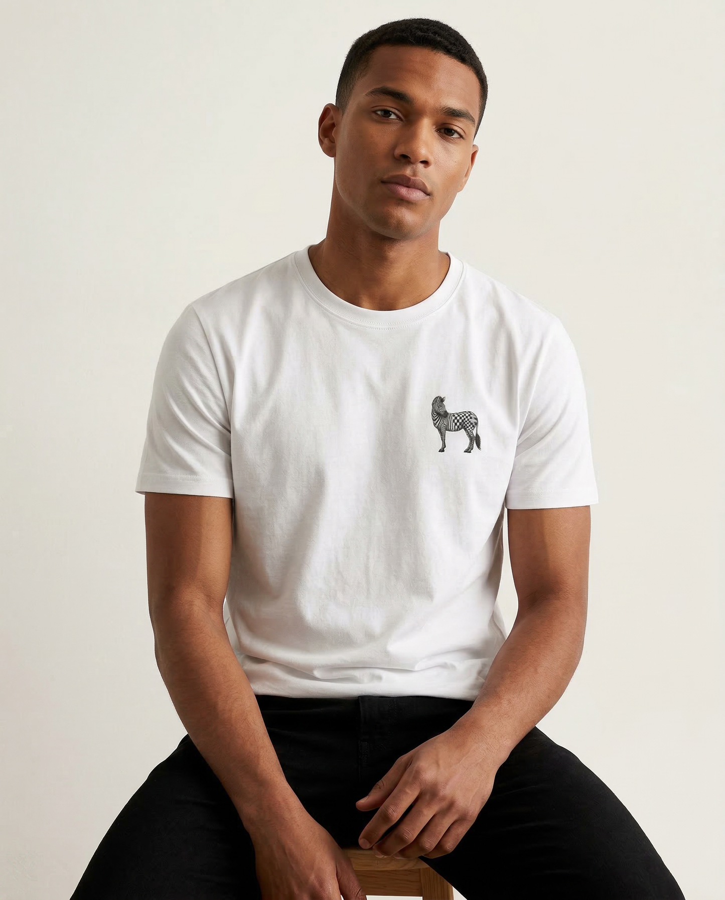 ZIGZAG ZEBRA: WHITE ROUND NECK T-SHIRT