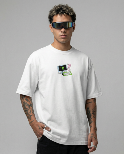 GEEK: Oversized White T-Shirt