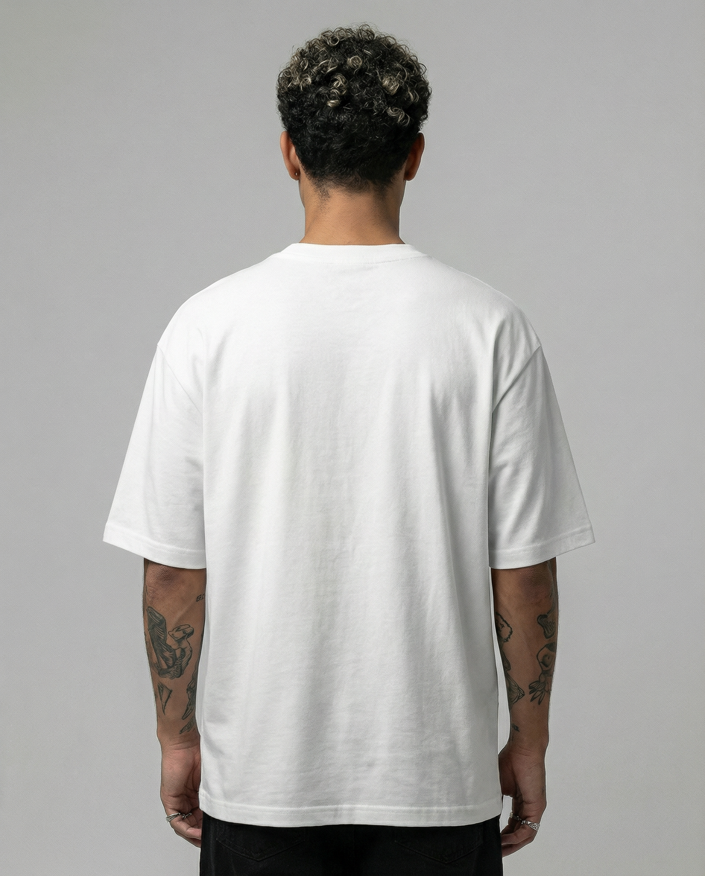 GEEK: Oversized White T-Shirt